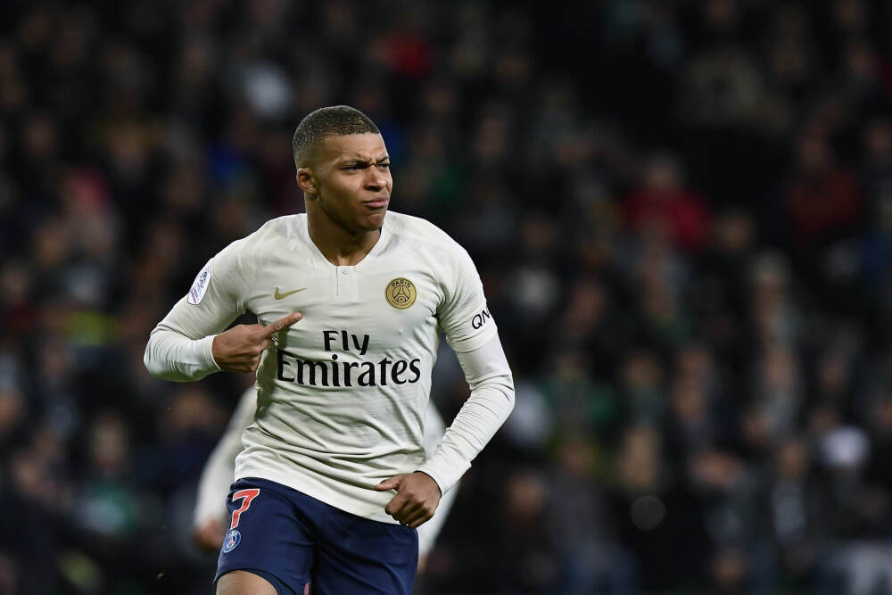   莱特光电：拟发行可转债募资不超过7.66亿元